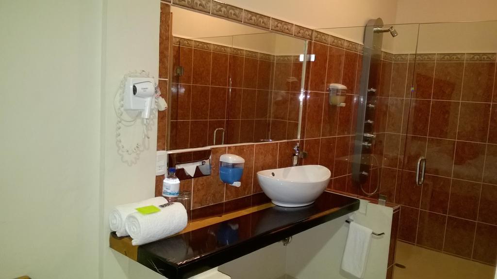 Auto Hotel Paraiso Inn Palenque Værelse billede