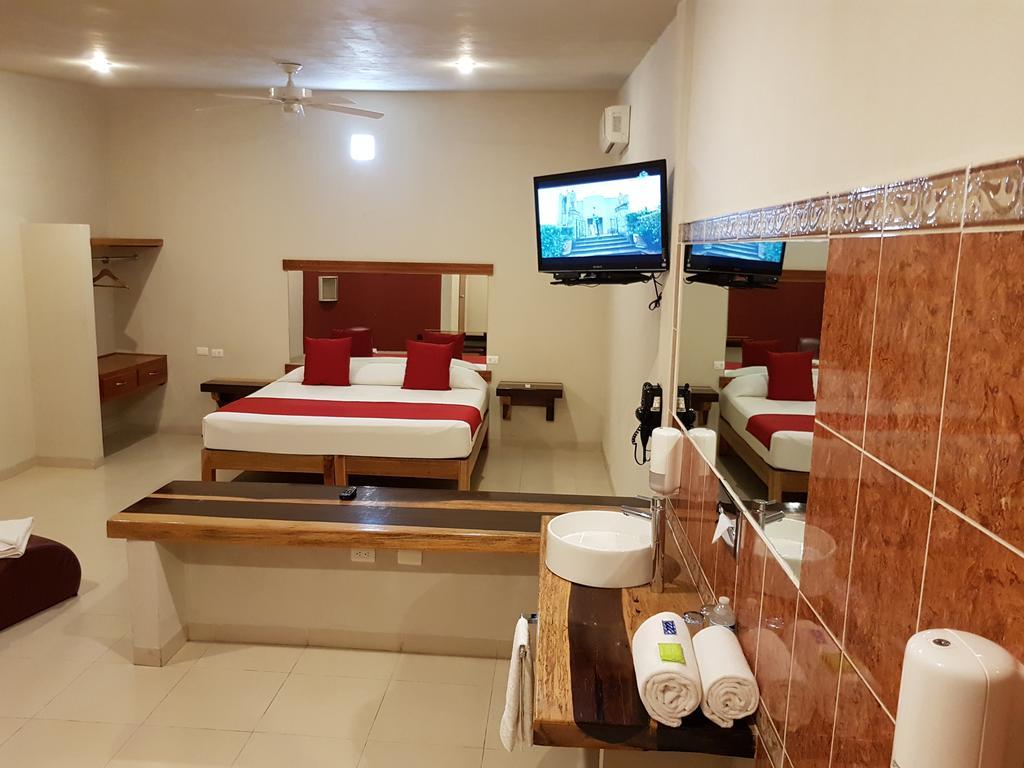 Auto Hotel Paraiso Inn Palenque Eksteriør billede